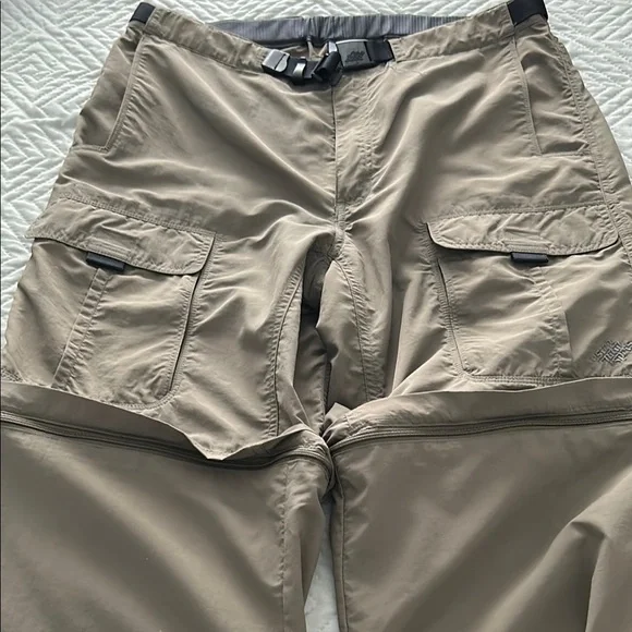 Eastern Mountain Sports Convertible Hiking Pants | 2-in-1 Cargo Shorts  Size 34L - Picture 8 of 12